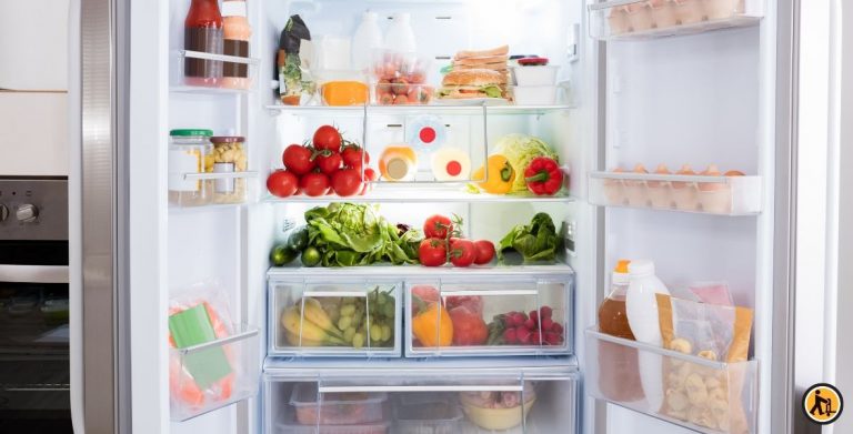 Встроенный холодильник, как его установить?